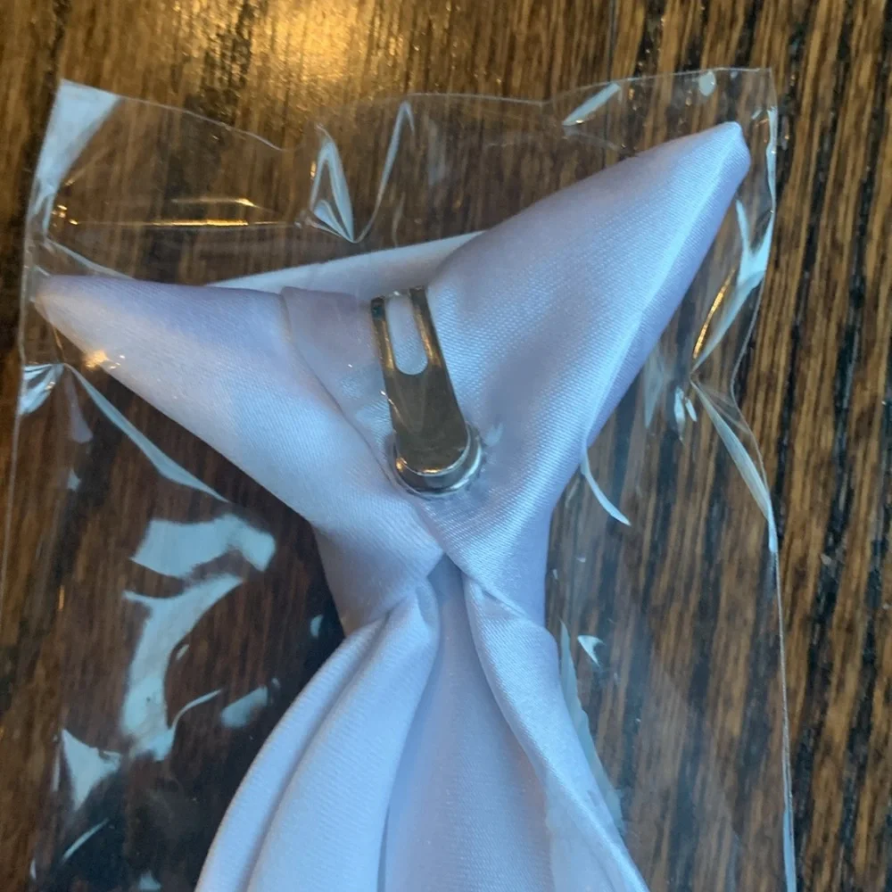 Boys white clip on tie.
